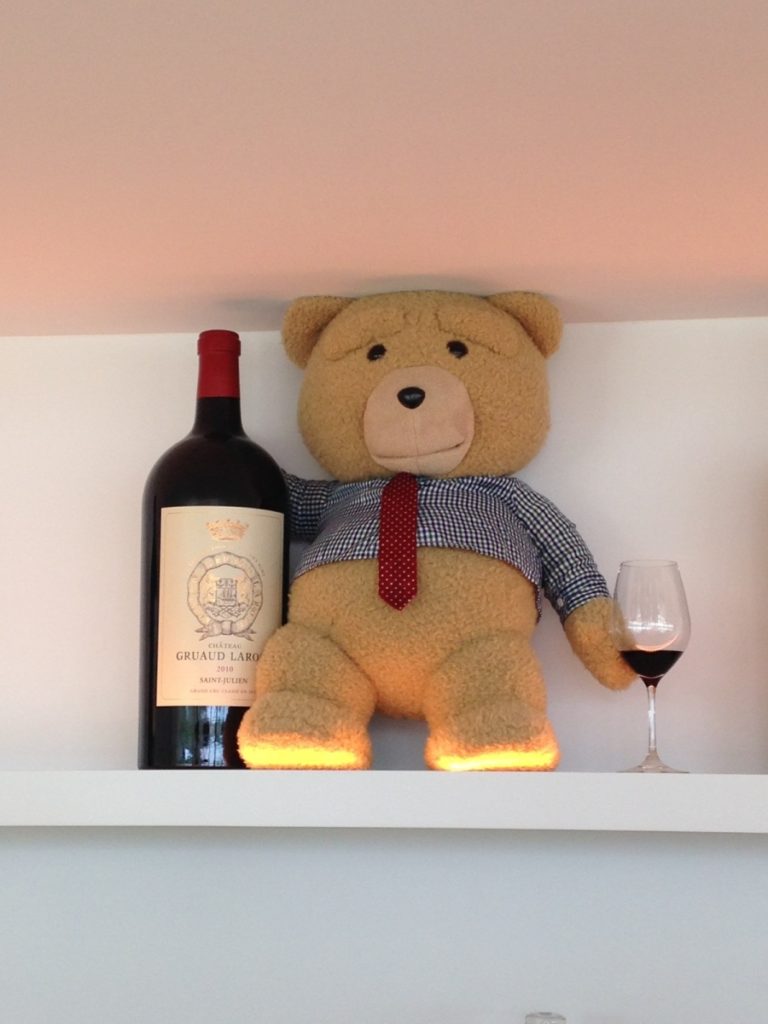 Teddy bear et son vin 